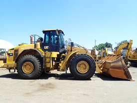 Caterpillar 980H Loader/Tool Carrier Loader - picture2' - Click to enlarge