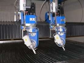 Belotti Italy 3 and 5 axes CPT Series Water Jet - picture1' - Click to enlarge