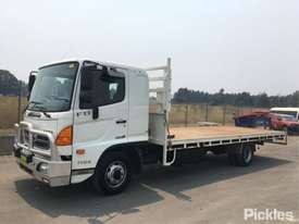 2017 Hino FD7J - picture1' - Click to enlarge