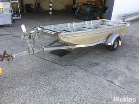 2005 Stacer Alloy Craft - picture1' - Click to enlarge