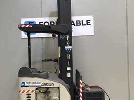 Crown RR5225 Reach Forklift Forklift - picture0' - Click to enlarge