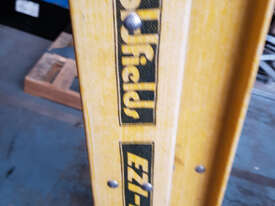 Oldfields Extension Ladder 6.4m, Exofit Safety Harness and Fall Arrestor - picture1' - Click to enlarge