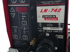 Lincoln MIG Welder Invertrec, Welding Jacket and Fume Extractor Exhaust Fan - picture0' - Click to enlarge
