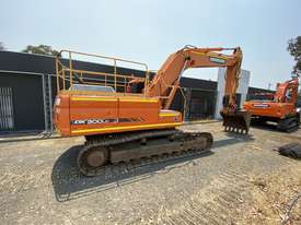 Doosan Low hour 30t excavator with attachments  - picture0' - Click to enlarge