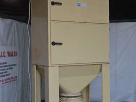 Heavy duty dust extractor - picture0' - Click to enlarge
