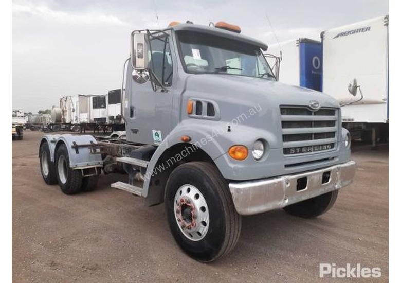 caption 2007 Sterling LT7500