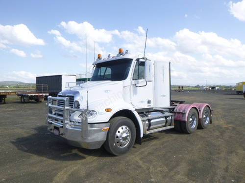 Freightliner CL112 Prime Mover  Primemover Truck