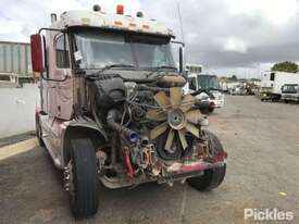 2003 Freightliner CST120 - picture0' - Click to enlarge