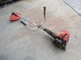 Kawasaki Brush Cutter - picture2' - Click to enlarge