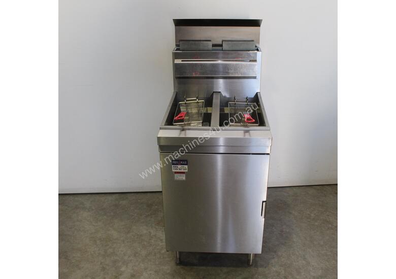 caption Frymax RC-400T Split Pan Fryer