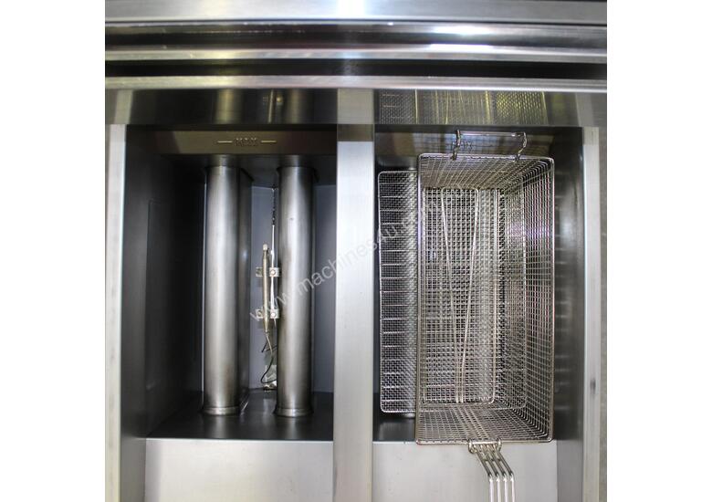 caption Frymax RC-400T Split Pan Fryer
