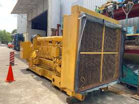 1500 KVA Caterpillar Diesel Generator Very low Hours (435 T/T) ex Standby from Hospital  - picture1' - Click to enlarge