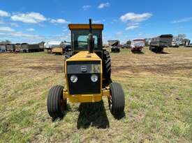 Chamberlain 4280 tractor - picture2' - Click to enlarge