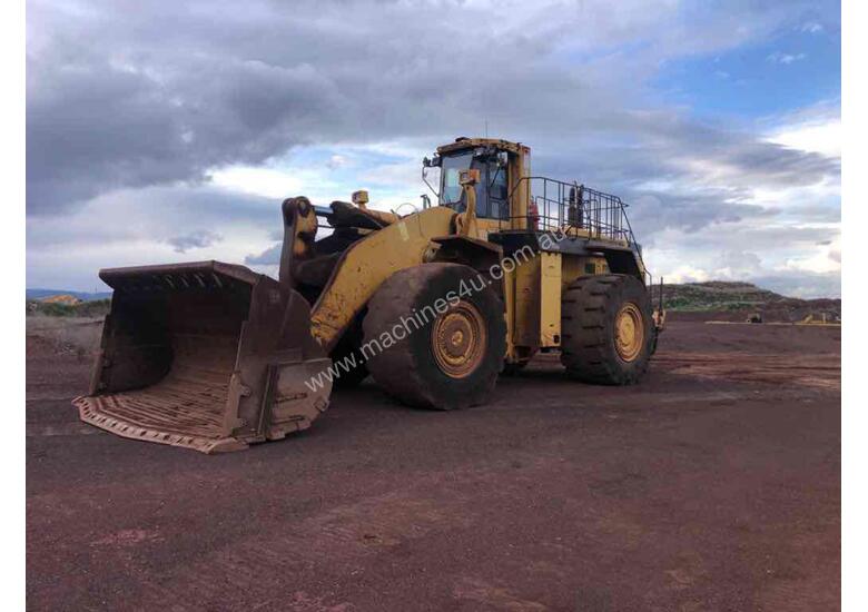 caption 1997 KOMATSU WA800-2