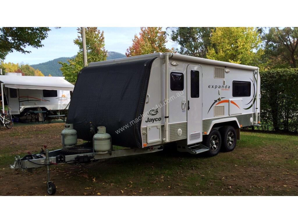 Buy Used 2011 jayco 2011 Jayco Expanda Outback 17 562 with Double Bunks Shower Toilet Caravans