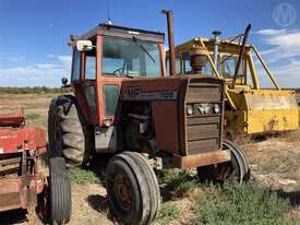 Massey Ferguson 1105 2WD Cab - picture0' - Click to enlarge