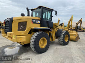 Caterpillar 938K Wheel Loader - picture1' - Click to enlarge