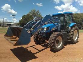 New Holland TS125A - picture1' - Click to enlarge