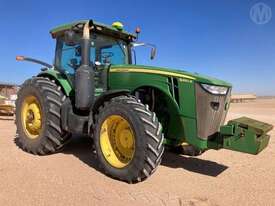 John Deere 8260r FWA Cab - picture0' - Click to enlarge