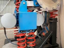 Kintech Grinding Mill - picture1' - Click to enlarge