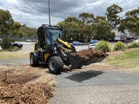 Compact Wheel Loader  - picture0' - Click to enlarge