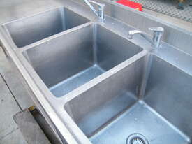 stainless steel sink - picture1' - Click to enlarge