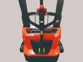 New Noblelift 1.2T Lithium-Ion Straddle Leg Walkie Stacker - picture0' - Click to enlarge