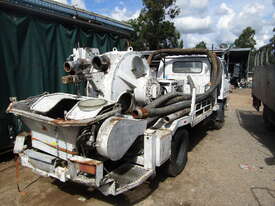 1993 ISUZU NPR WRECKING STOCK #1889 - picture1' - Click to enlarge