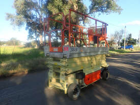 JLG 3246E2 Scissor Lift Access & Height Safety - picture0' - Click to enlarge