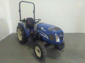 New Holland Boomer 35 - picture0' - Click to enlarge