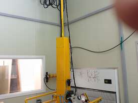Vacuum  Glass Sheet Lifter in very good condition - picture0' - Click to enlarge