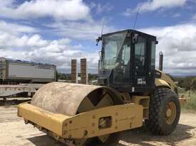 2007 Caterpillar CS563E Smooth Drum Roller - picture0' - Click to enlarge