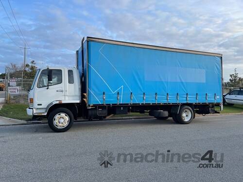 Truck Curtainsider Tail lift Mitsubishi Airbag 8 tonne SN1132 1HJM594