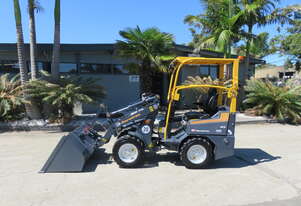 W10 COMPACT ARTICULATED MINI LOADER