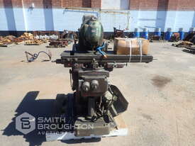 VICTORIA MILLING MACHINE - picture0' - Click to enlarge