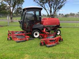 Toro Groundsmaster 5910 wide area wing mower - picture0' - Click to enlarge