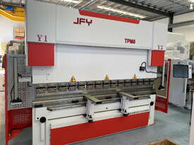 JFY 100 TON | 3100MM | 5 AXIS | 15'' TJS60 TOUCH 2D CONTROLLER | HYBRID CNC PRESS BRAKE | MOD - TPM8 - picture0' - Click to enlarge
