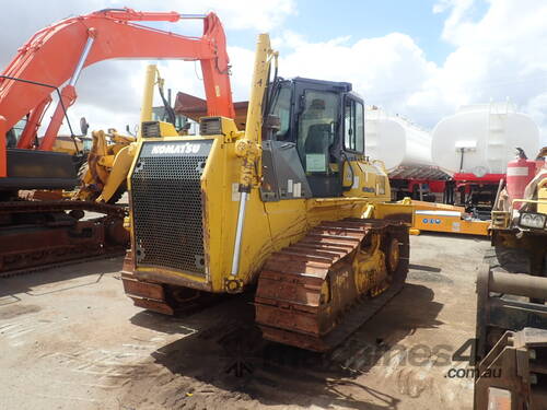 2006 KOMATSU D65EX-15 DOZER