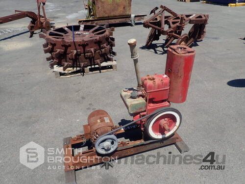 INTERNATIONAL HARVESTER CO PETROL ENGINE