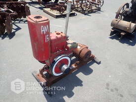 INTERNATIONAL HARVESTER CO PETROL ENGINE - picture1' - Click to enlarge