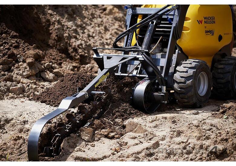 caption Dingo Wheeled Mini Loader