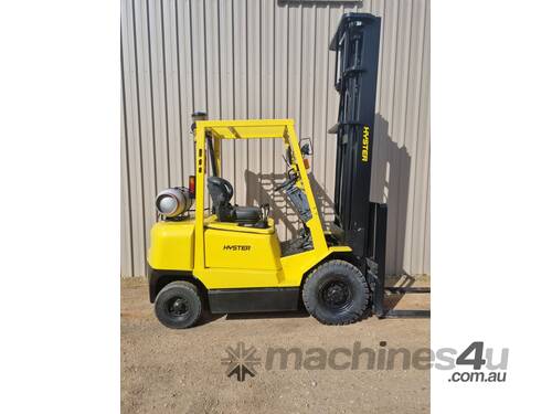 Hyster 2.5 Tonne LPG Counterbalance Forklift  with a 7 Metre Lift Height!