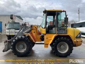 2001 Volvo L45B - picture1' - Click to enlarge