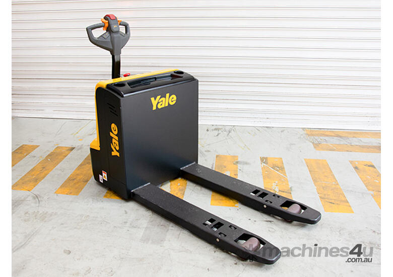 caption Yale MP20KUX Electric Walkie Pallet Truck