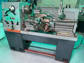 Colchester Student 1800 toolroom lathe - picture0' - Click to enlarge