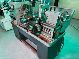 Colchester Student 1800 toolroom lathe - picture1' - Click to enlarge