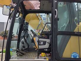 As New 2020 Caterpillar 320-07 Hydraulic Excavator With Grade Control 2D & 3D w Attachments - picture0' - Click to enlarge