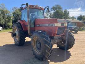 Case IH 8950 Magnum - picture0' - Click to enlarge