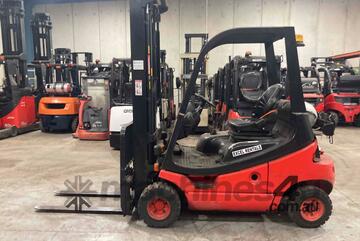 Linde 2ton 5.47m side shift no leak no smoke LPG works everyday solid tires