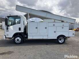 2010 Isuzu NPR 275 MWB - picture1' - Click to enlarge